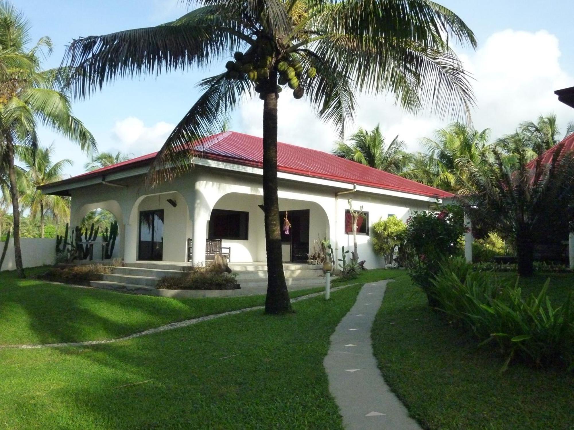 Phaidon Beach Resort Pandan Exterior photo