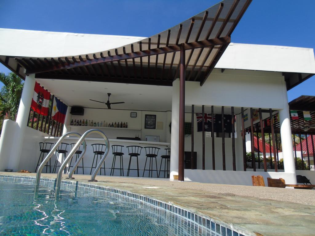 Phaidon Beach Resort Pandan Exterior photo